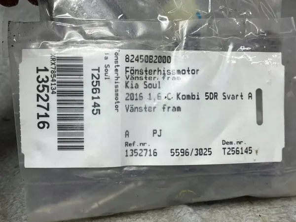 KIA Soul etuoven ikkunanostin OEM 82450B2000 image 4