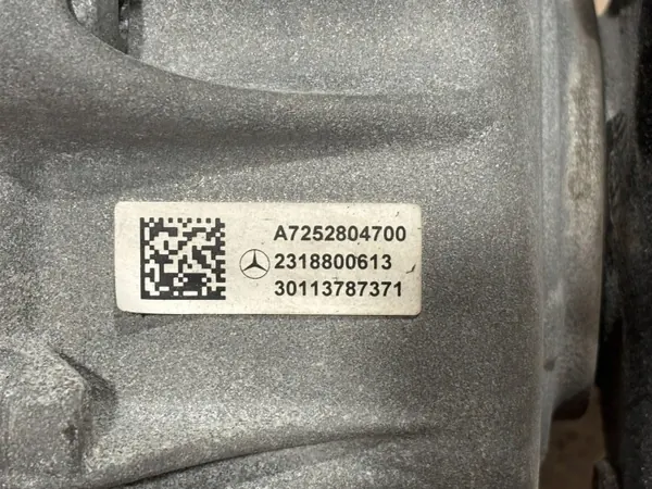 Redutor Mercedes OEM A7252804700 - Estado Usado image 9