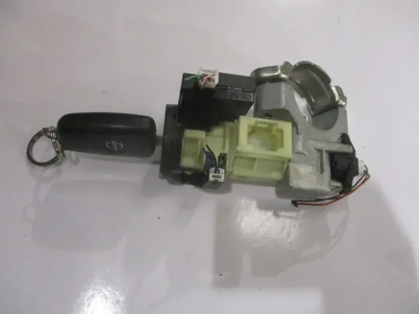 Sytytysavainsarja OEM G4128A158 Nissan Qashqai:lle image 2