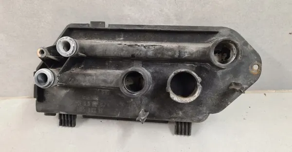Suporte de refrigerador de óleo OEM 7503692 Range Rover image 2