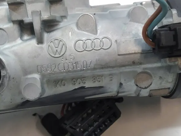 Macaco OEM 1K0905851B 1K0905865 Seat Leon II image 3