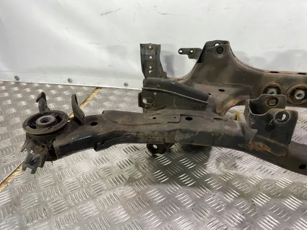 Muelles traseros Subaru OE OEM FBZ20762 - Usado image 4