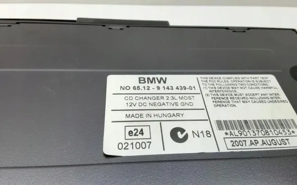 BMW 6-Schijfs CD-wisselaar OEM 9143439 - Gebruikt image 3