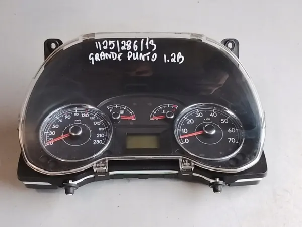 Snelheidsmeter Fiat Punto Grande OEM 51828069 image 2