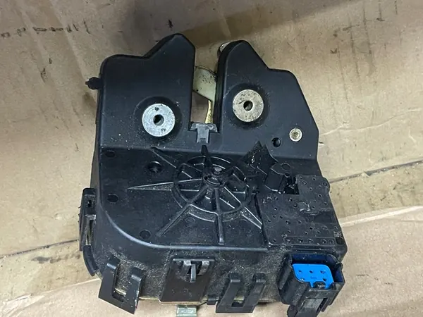 Baklucka Lås Ford Focus MK1 HB XS41-43102-BK image 4