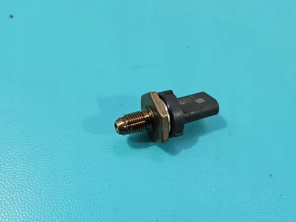 Capteur Pression Carburant Régulateur Ford Focus MK4 A2C98279501 image 2