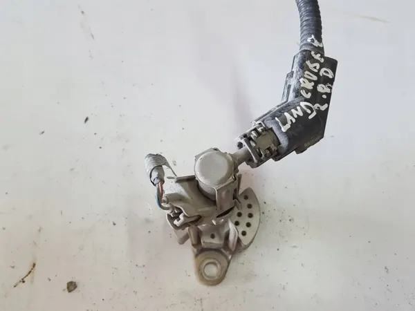 Inyector AdBlue Toyota Land Cruiser 150 - OEM Usado image 3