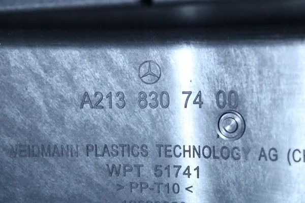 Mercedes Interieurfilter Kap OEM 2138307400 Gebruikt image 6