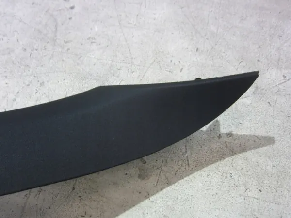 BMW X3 F25 Pilaripäällyste Oikea Musta OEM 51437225308 image 4