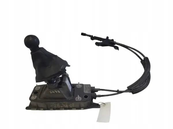 SEAT Vaihteiston mekanismi OEM 1K0711049BG image 2