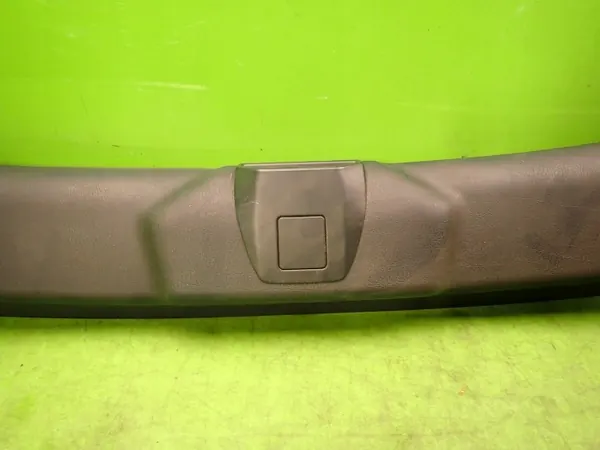 BMW E36 Cabrio katon lukituksen suojus 54348206397 image 4