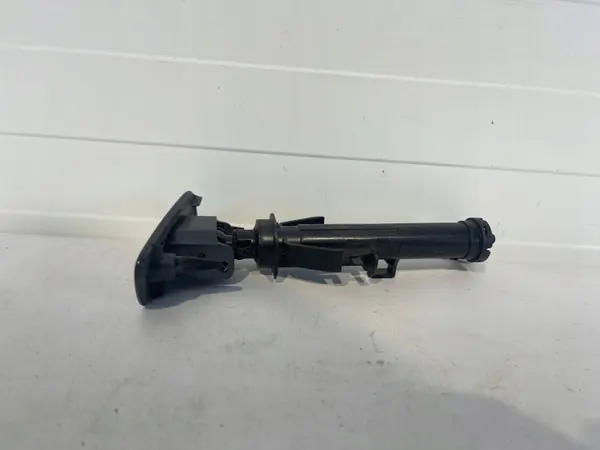 Bomba lavaparabrisas esquerda Audi A1 II S-Line OEM 82A955101A image 2