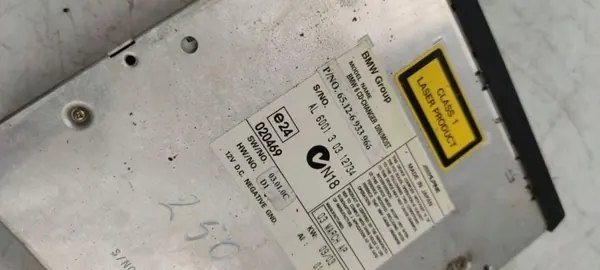 BMW CD-vaihtaja OEM 020469 5 Series Touringille image 3
