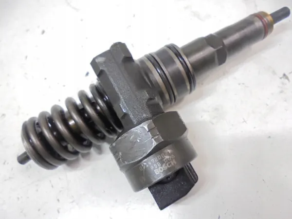 Injetor Volkswagen OE 038130073AA image 2