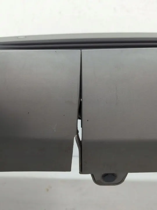 Parachoques trasero Hyundai Kona 86611-J9BA0 con PDC image 5