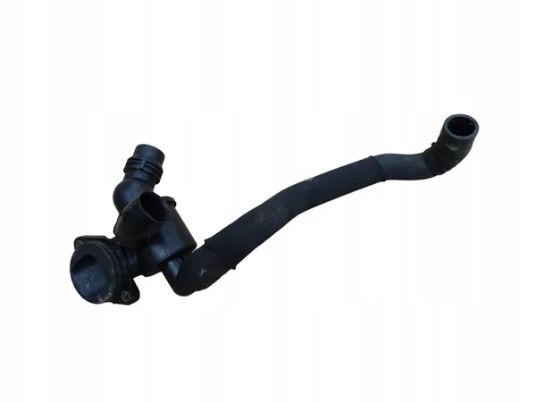 AUDI A4 B8 2.0 TDI Vesipumpun Letkusetti OEM image 8