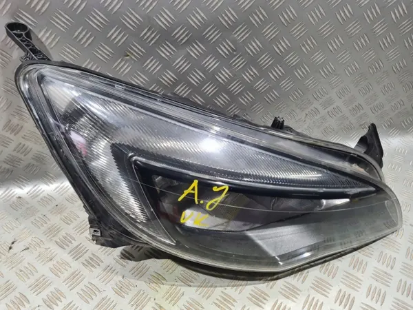 Phare droit OEM 13371598 pour Opel Astra J image 3
