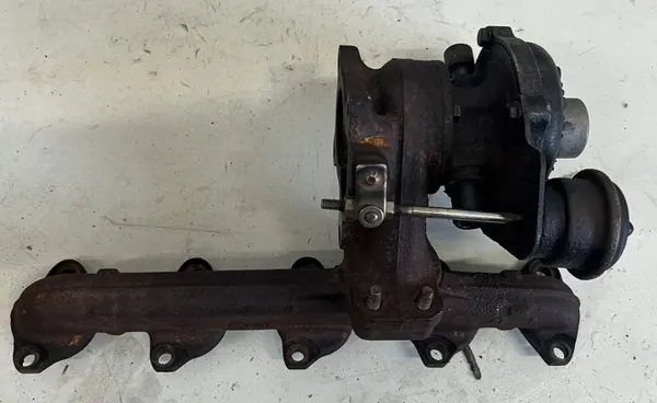 Turbocompresor OEM KP35-487599 para Peugeot 206 1.4 HDi image 2