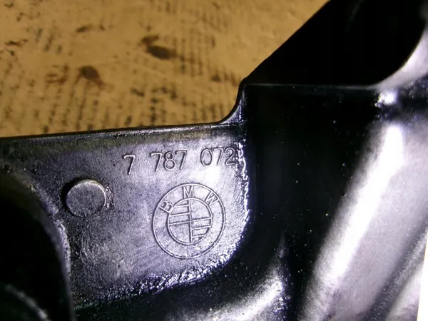 Bränslefilter Bas OEM 6740373126 BMW E46 2.0 D image 8