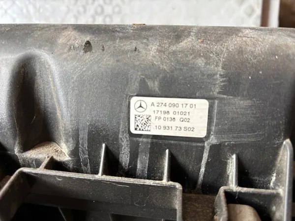 Ilmansuodattimen kotelo Mercedes W205 2.0 16V A2740901701 image 2