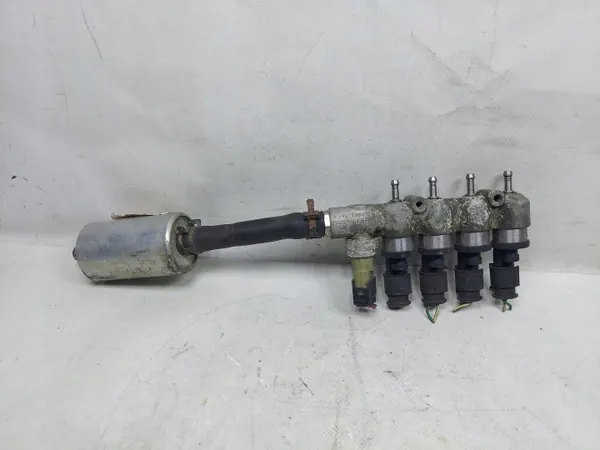 Einspritzschiene OEM 67R010185 für Audi A4 B5 image 6