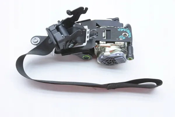 Ceinture de sécurité avant droit OEM 620020300 Mercedes image 2
