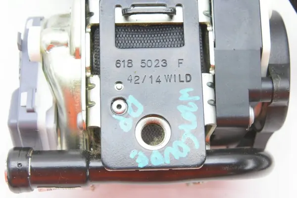 Ceinture de sécurité avant droit OEM 620020300 Mercedes image 6