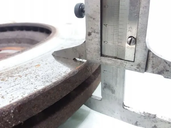 Jaguar Framre bromsskiva OEM ARA192213 - Begagnad image 3