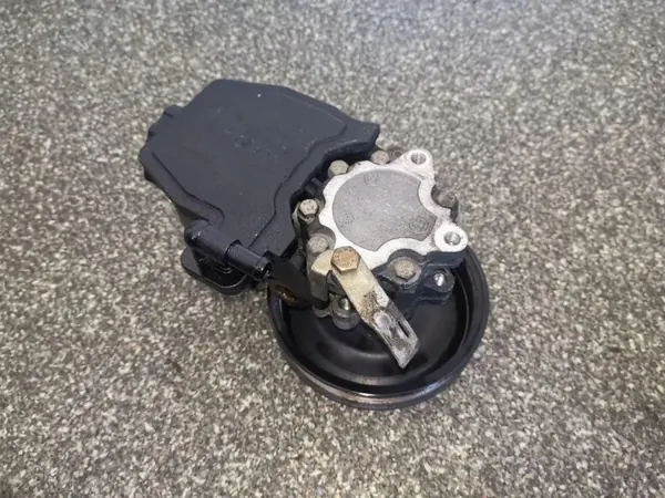 Styrpump OEM A6042360010 för Mercedes Vito image 5