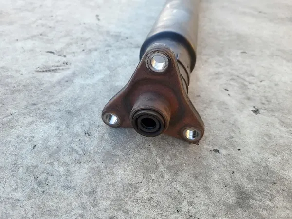 BMW E61 E60 530i 3.0 Drivaxel Automat 7557367 image 2