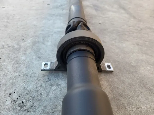 BMW E61 E60 530i 3.0 Drivaxel Automat 7557367 image 3