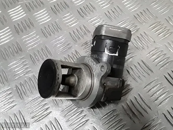 Begagnad Chrysler EGR-ventil OEM a6421400360 för 300C image 4