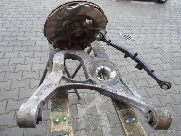 OEM ZWROTNICA LEWY TYL TYLNA MERCEDES GL W166 image 4