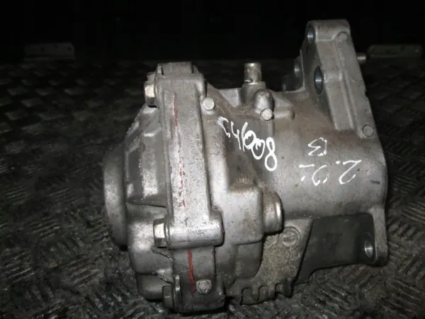 Siirtolaatikko OEM 60788 Toyota RAV4 III 2014 image 4