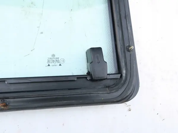 Janela deslizante esquerda centro OEM 64764576 VW T4 image 6
