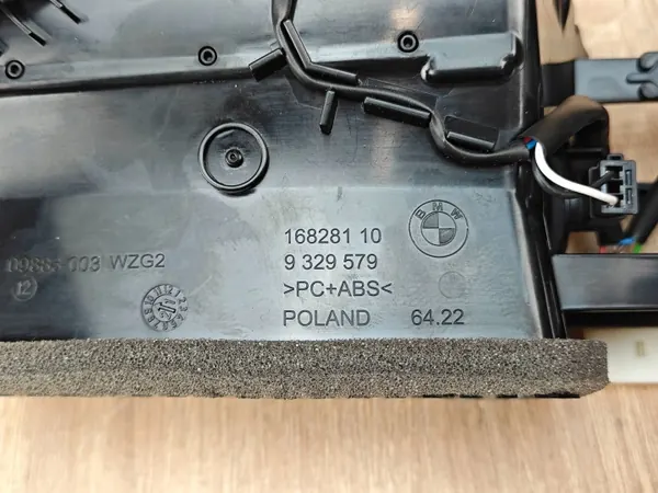 BMW G30 G31 LCI Mittelgitter OEM 9329579 - Gebraucht image 7