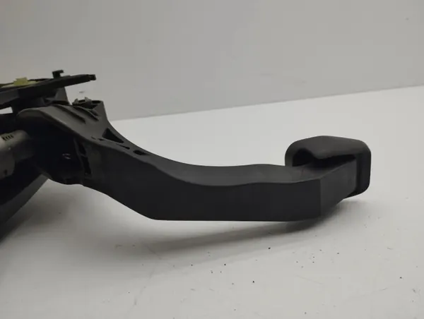 Kytkinpoljin OEM 5Q2721059 Volkswagen Golf VIII:lle image 5