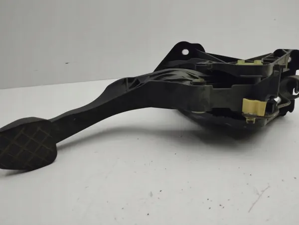 Kytkinpoljin OEM 5Q2721059 Volkswagen Golf VIII:lle image 7