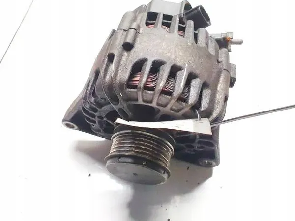 Alternador Hyundai i30 2010 1.6L OEM 373002a600 image 3