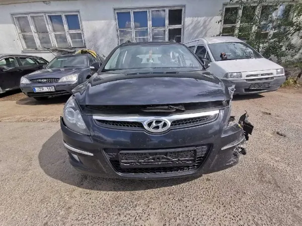 Alternador Hyundai i30 2010 1.6L OEM 373002a600 image 6