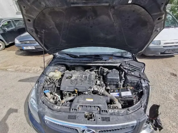 Alternador Hyundai i30 2010 1.6L OEM 373002a600 image 8