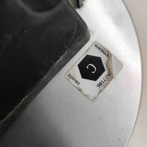 Polttoainesäiliön kansi OEM 32241462 Volvo XC90 II 2021 image 8