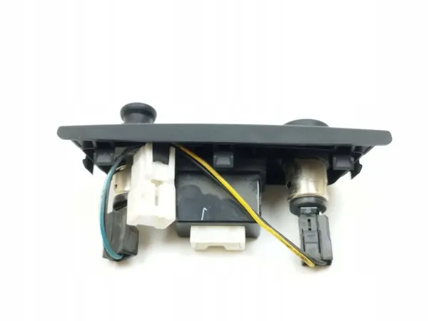 Toma AUX Hyundai i30 2011 2R500 image 2