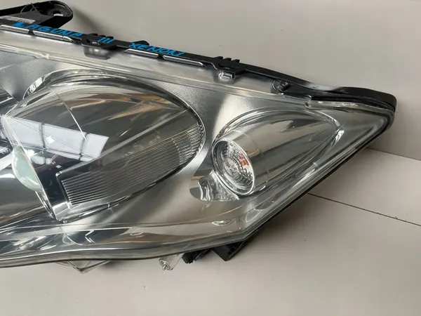 Vasen etuvalo Renault Laguna III Xenon 260600040R image 3