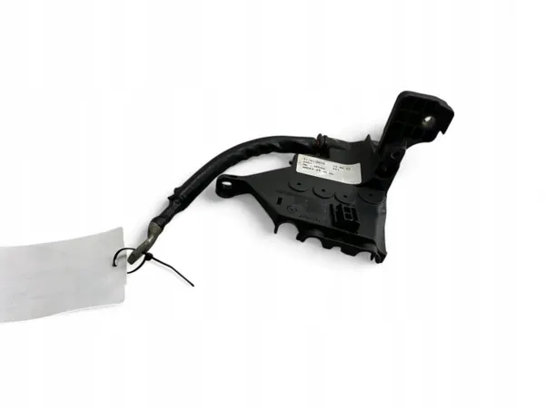 Volvo XC90 2021 akkureleen sulake OEM E05462500 image 2