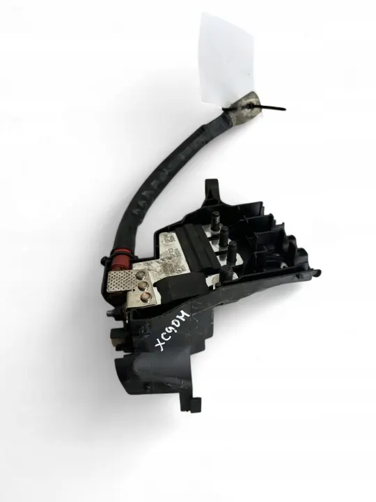 Volvo XC90 2021 akkureleen sulake OEM E05462500 image 6
