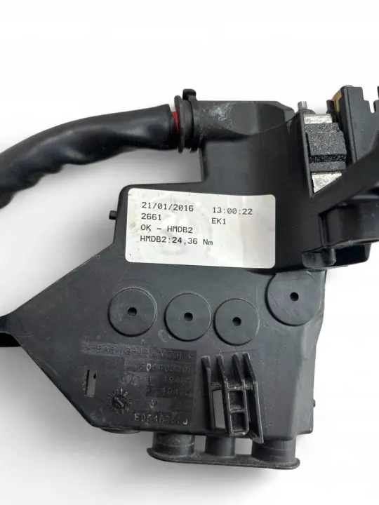 Volvo XC90 2021 akkureleen sulake OEM E05462500 image 7