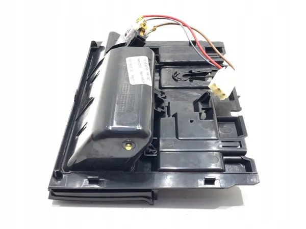 Cendrier OEM 3G1863284A pour VW Passat B8 2.0 190CV image 3