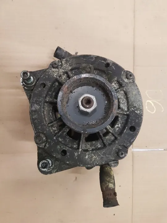 A11 079903021D S4 B6 Generaattori image 3