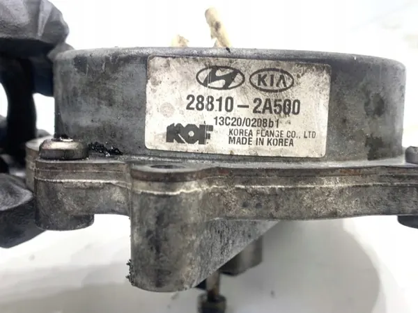 Bomba de vacío OEM 28810-2A500 para Kia Carens IV 1.7 image 4